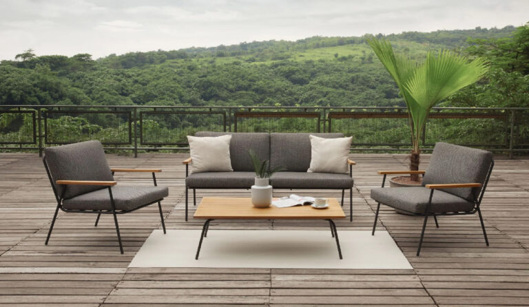 outdoor-fabric_2-2000x1249