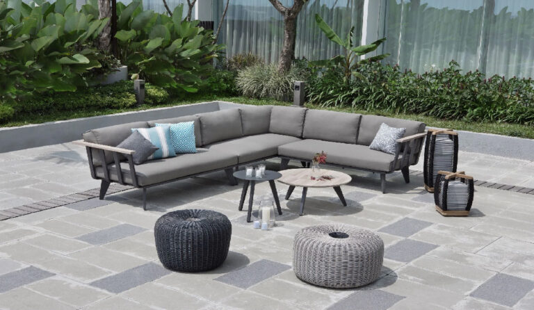 outdoor-furniture-upholstery_2-2000x1334